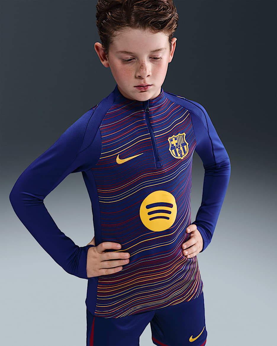 F.C. Barcelona Strike Home Older Kids' Nike Dri-FIT Football